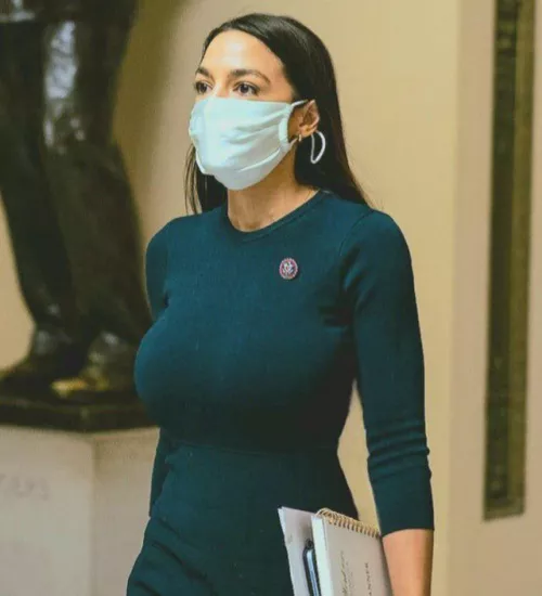 Aoc titties