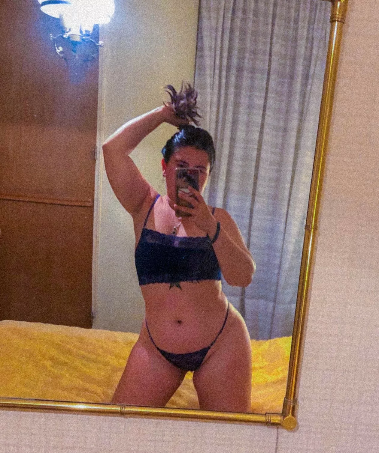 Blue Thong ¿yay o nah?