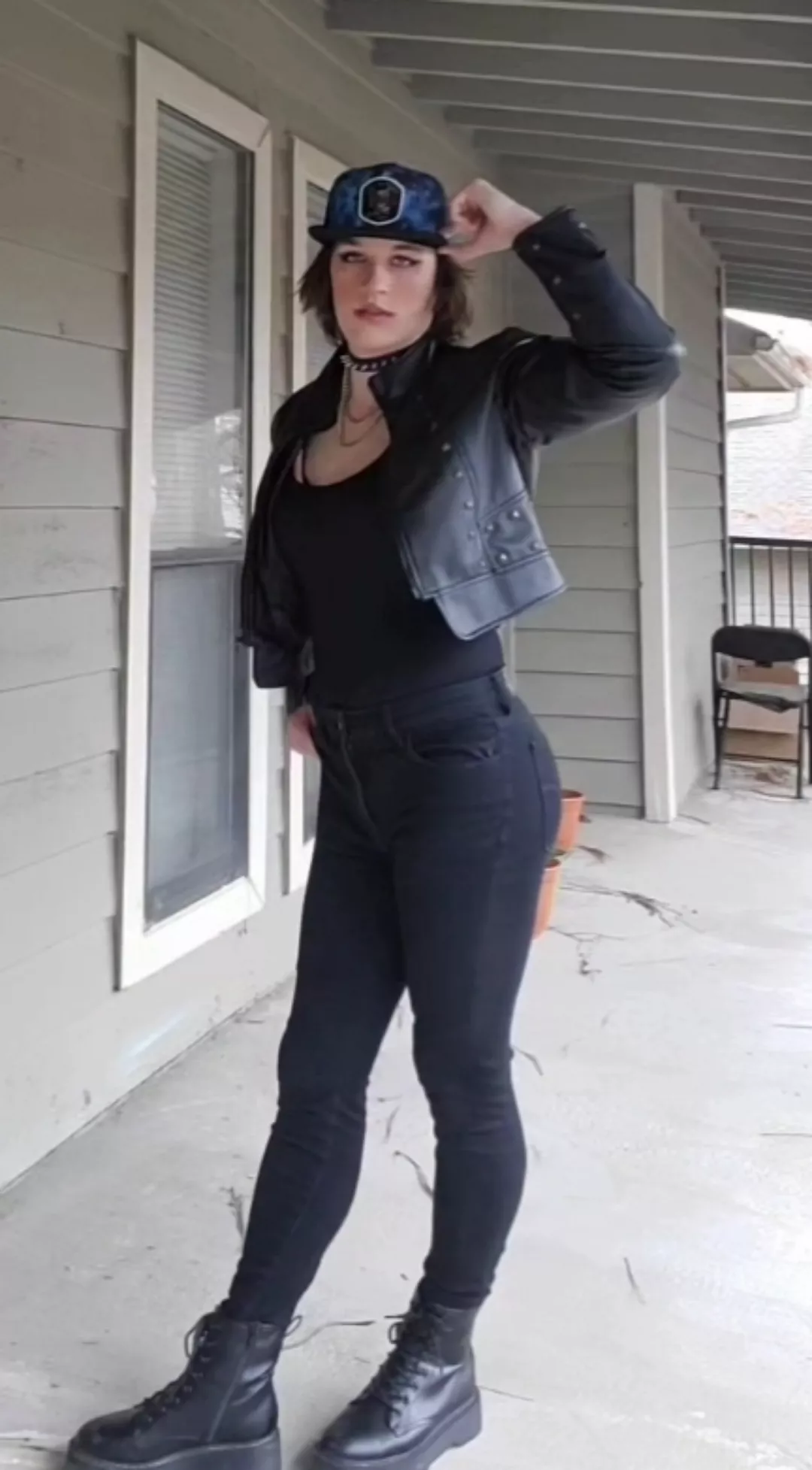 could I be yours? 😘