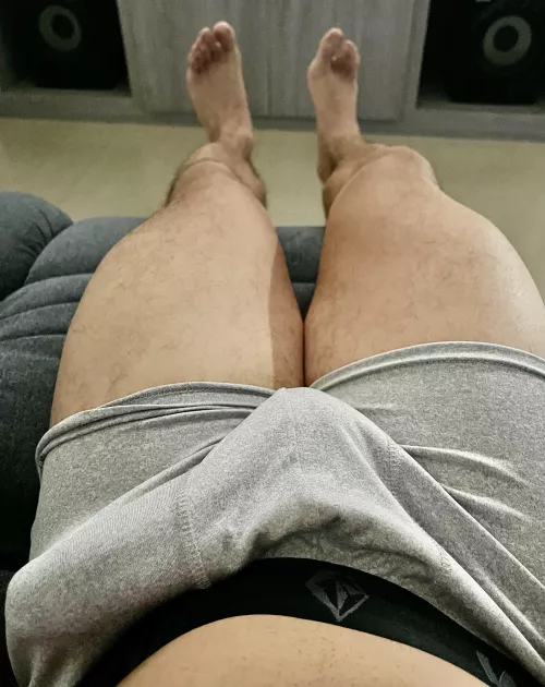 Do you want to watch netflix with me?