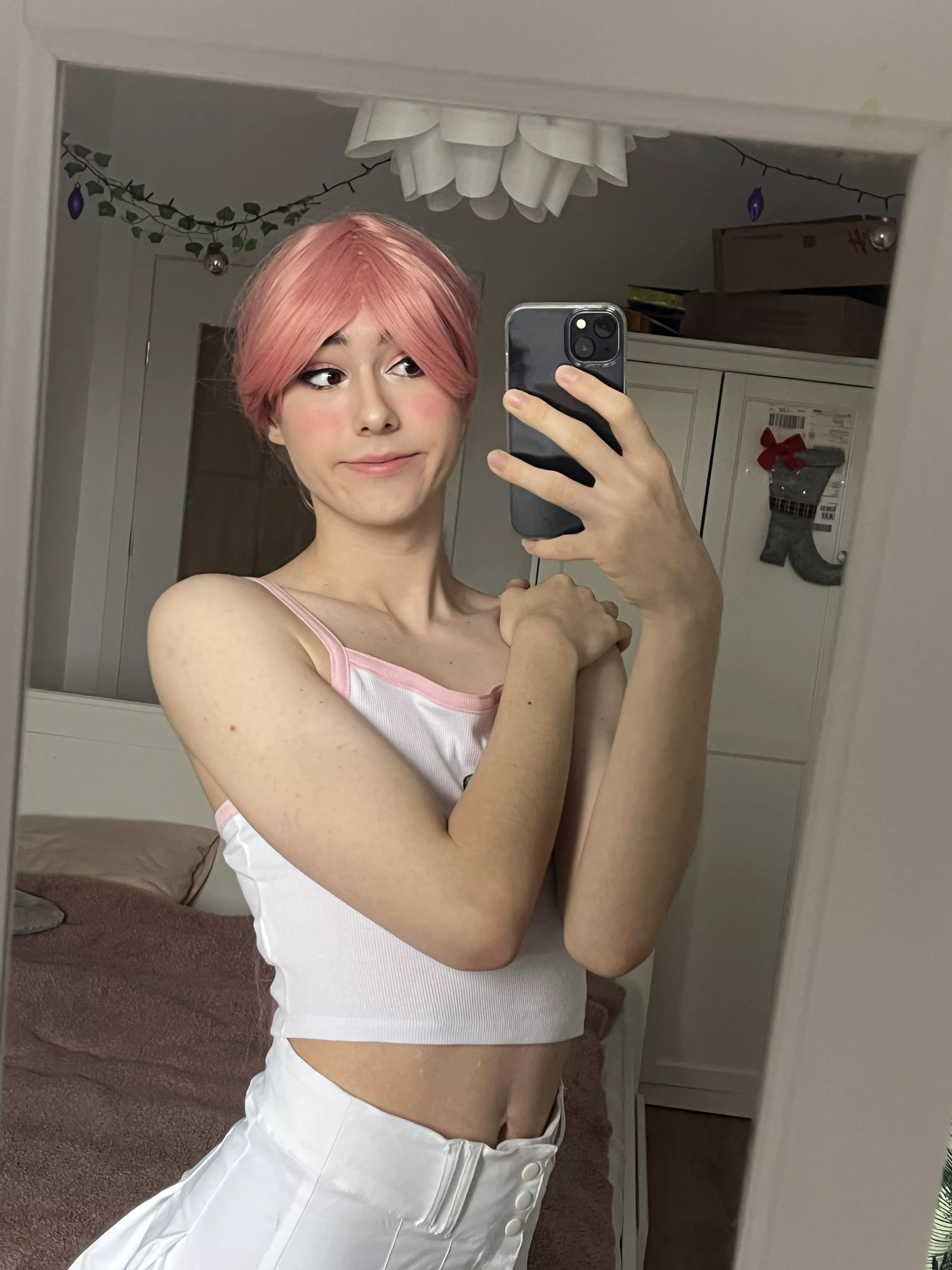does the pink hair suit me?