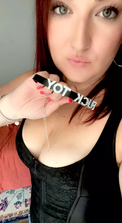 Hey pet…you dropped this 🖤 [F] [Femdom] [Domme] [Collar]