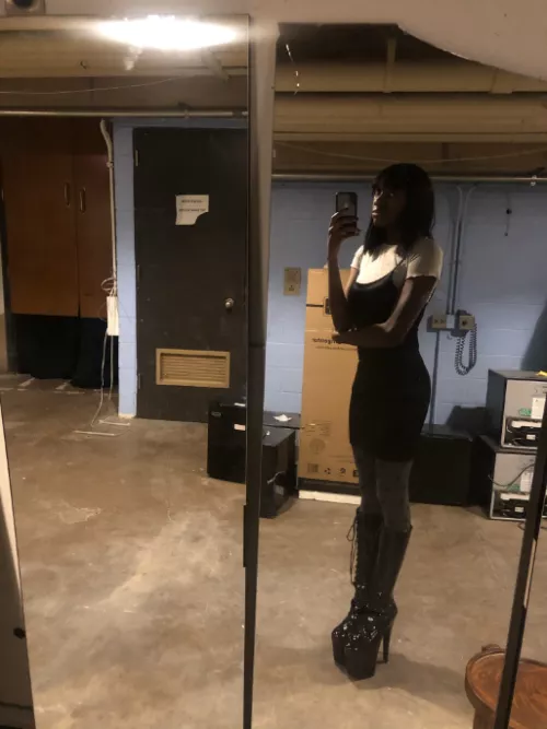 How tall do you think I am?