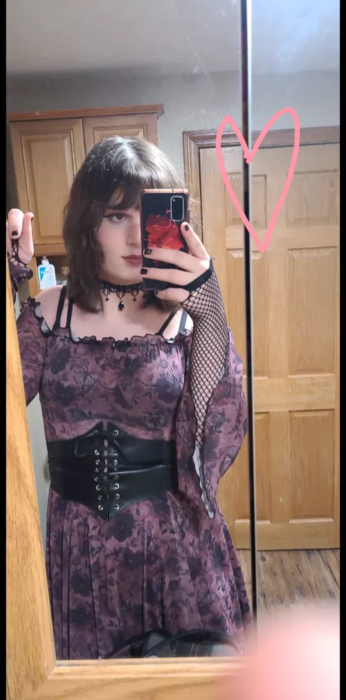 I know that it's the same look as my last post, but I feel so adorable!