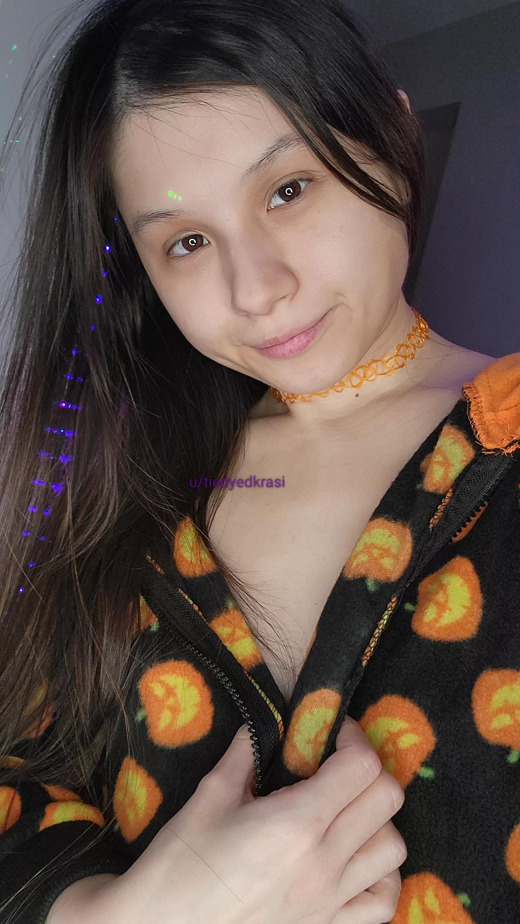 I know you wanna bang someone outside of your ethnicit(ies), but would you also date one