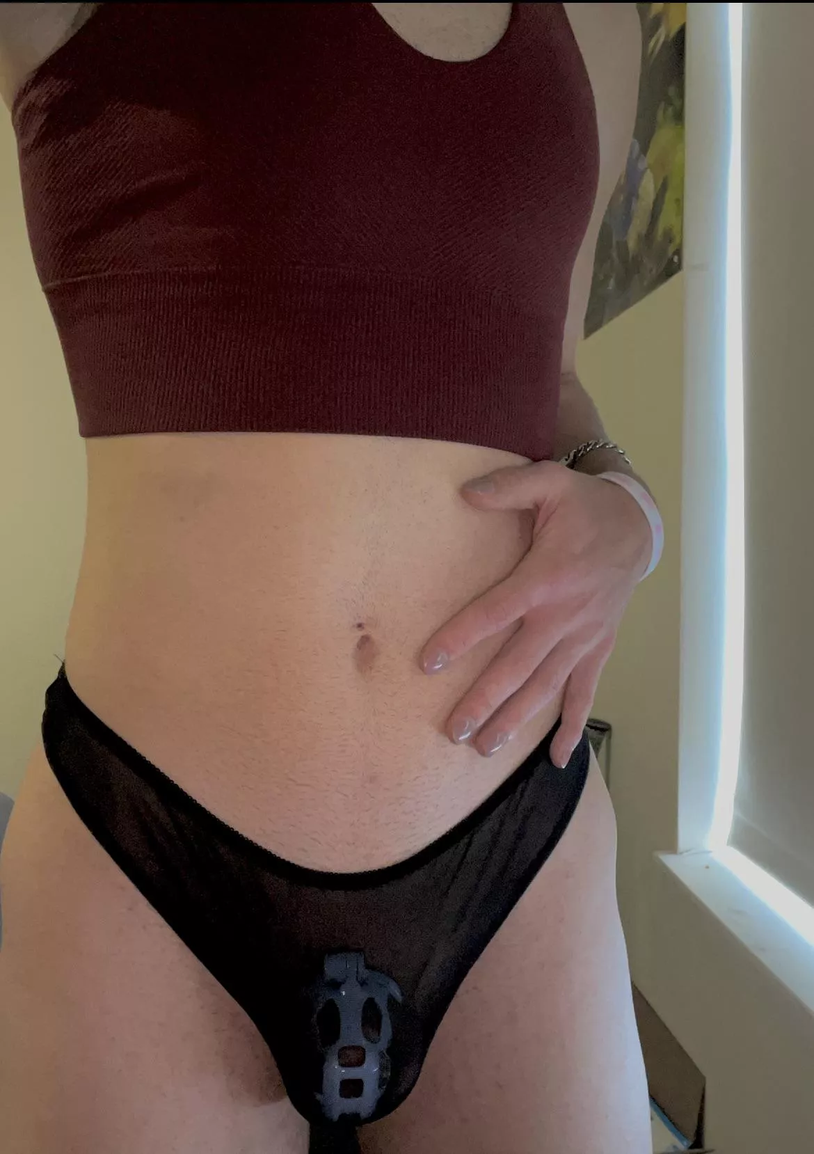 If I get enough support from y’all, I’ll start posting morning verifications of my chastity journey everyday 👀💕