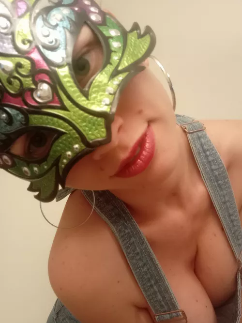 I'm sure you like me twisted