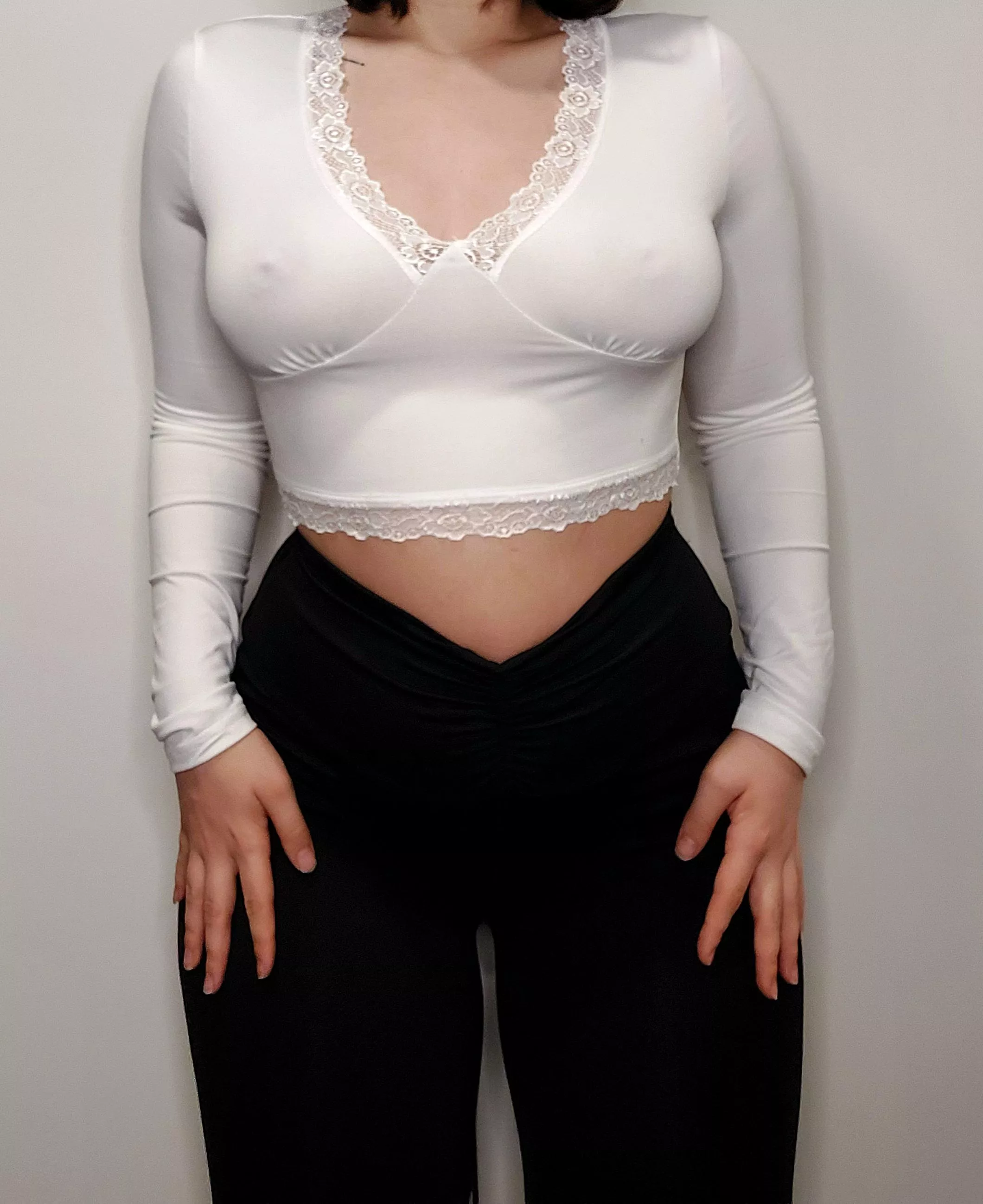 Is it okay if I wear tops like this?