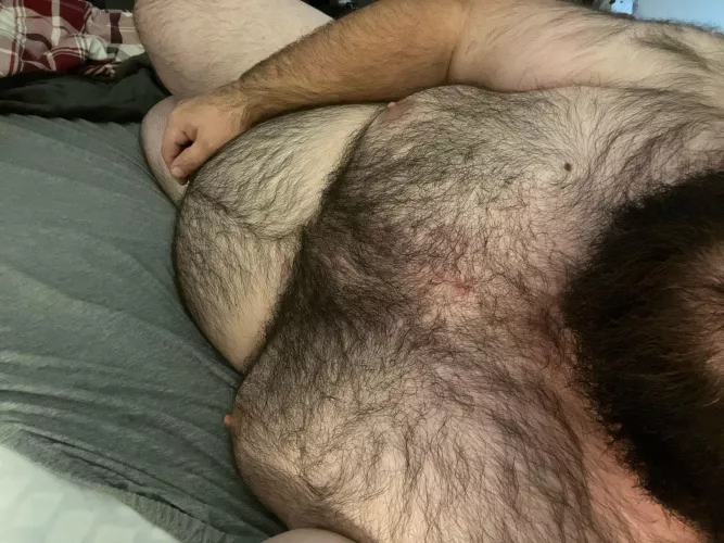 It’s bad when your body wakes you up 1.5 hrs before you need to be up because you are too turned on… no one here to take advantage…