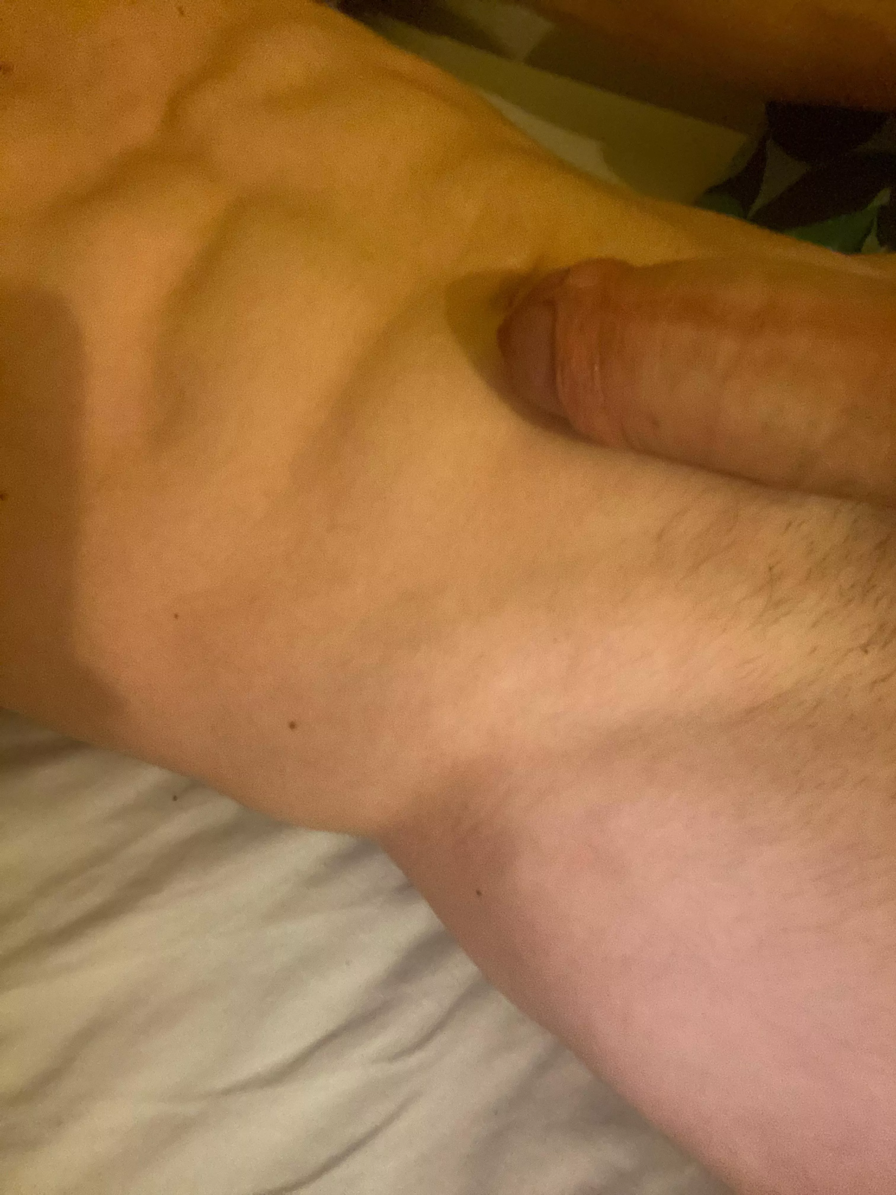 Joseph_hoey just gone 18 looking for people around my age 😘