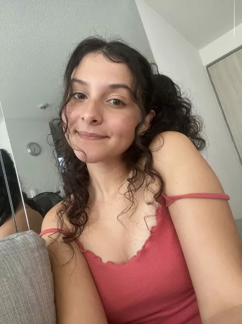 Let me make you moan hard 😈