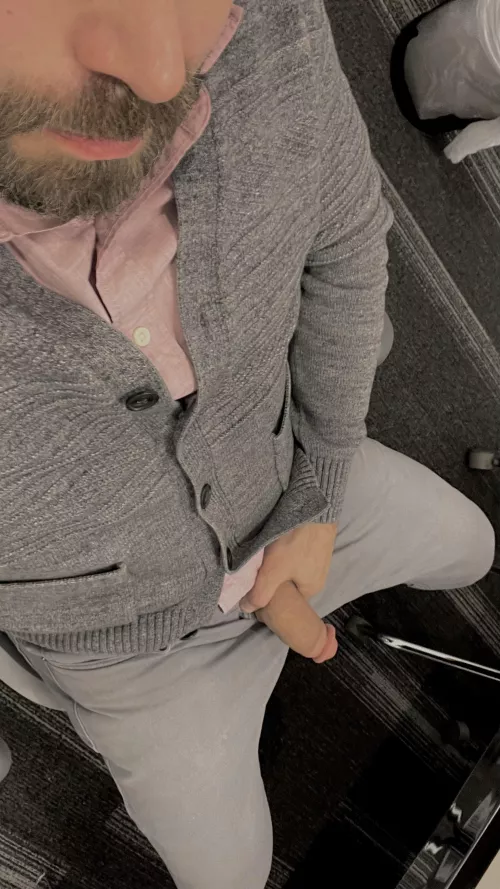 Meet me in the conference room? (44m)