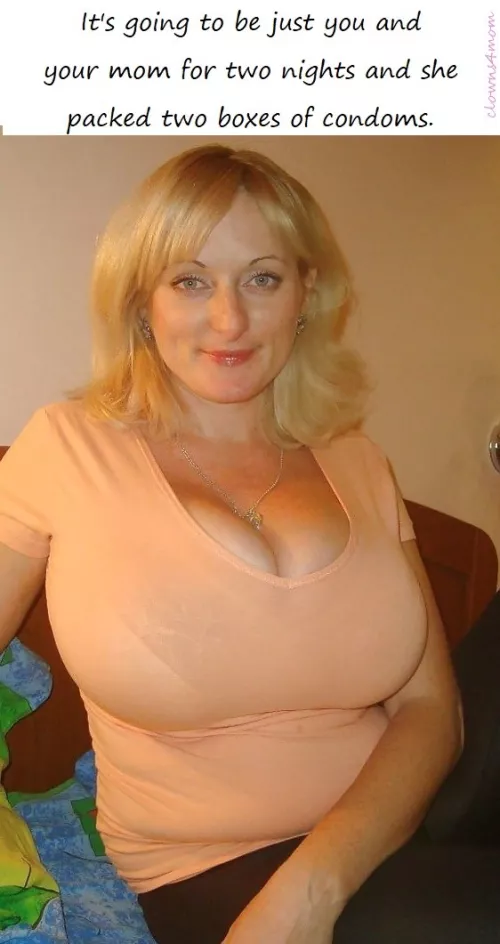 [M/S] Mom has it planned.