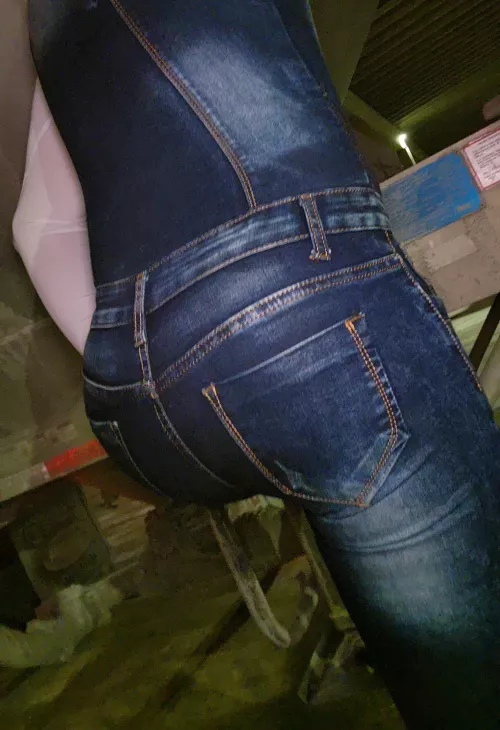 My butt can barely fit in my jumpsuit