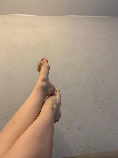 My legs are for you!