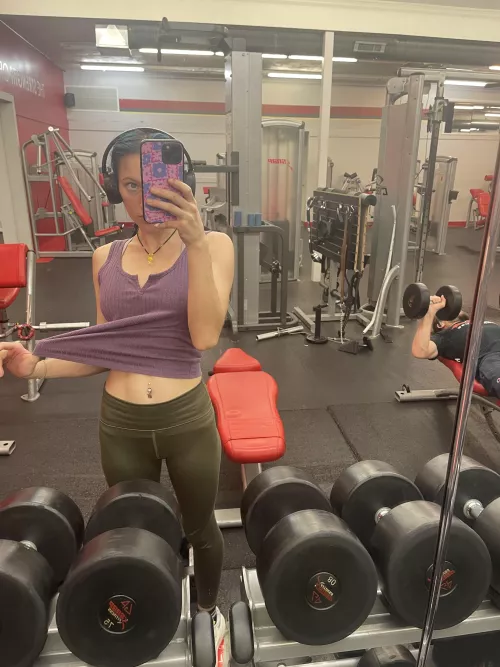 my underwear line today is outrageous..