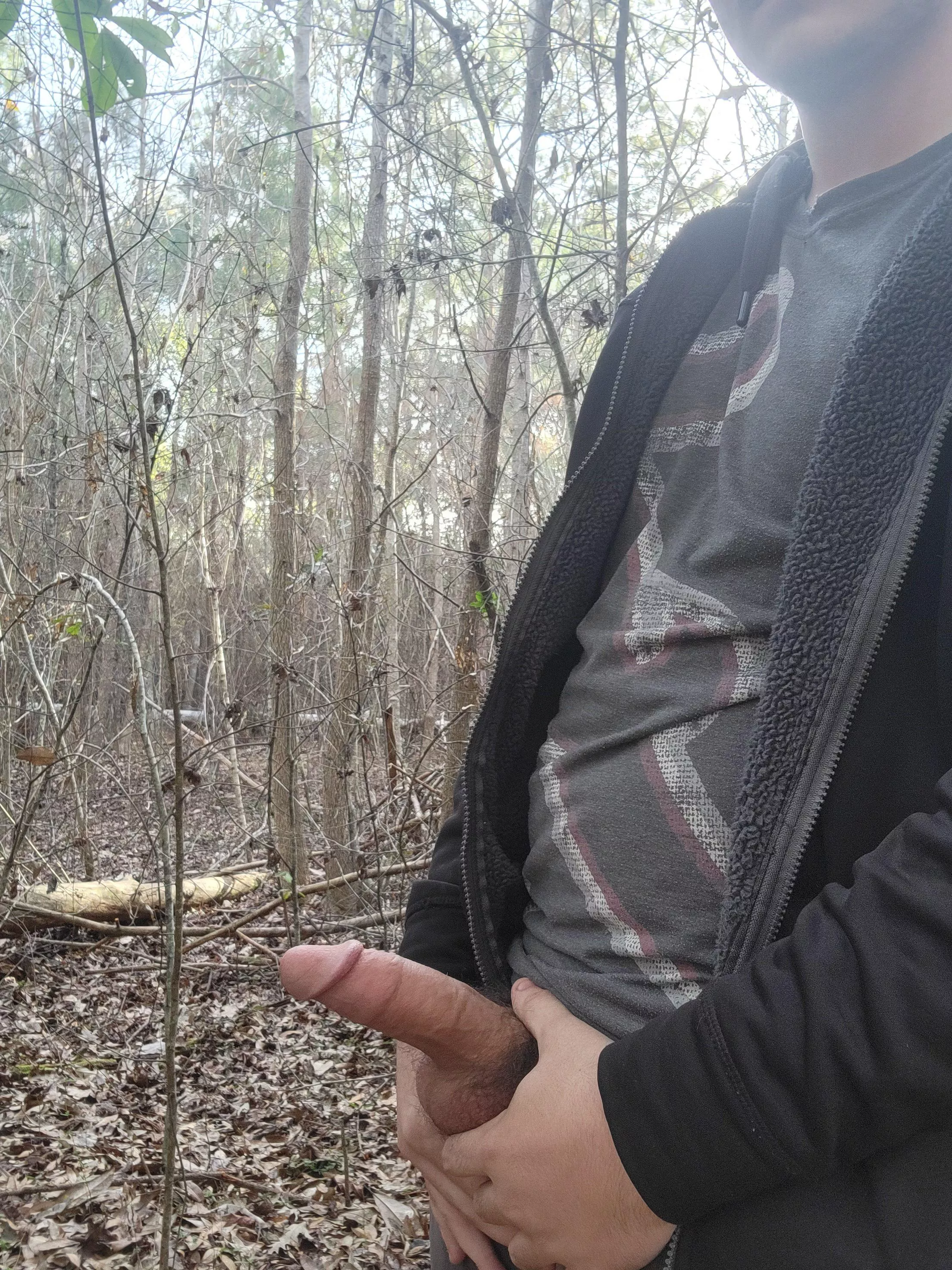 nature walk v3, dm if you want some , though in the woods is getting a bit repetitive, I'm open to suggestions 😏