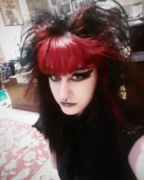 [oc] if you're 5 inches and under. Dm me to be humiliated by this hot goth!😈