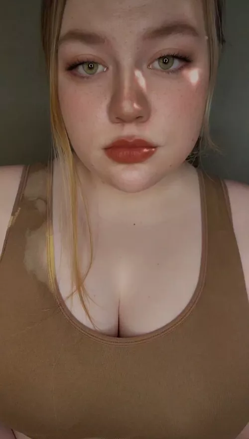 put your head between them🤤