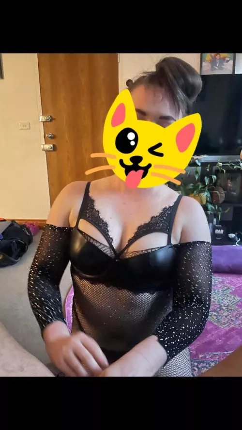 Ready to touch some dicccccccck