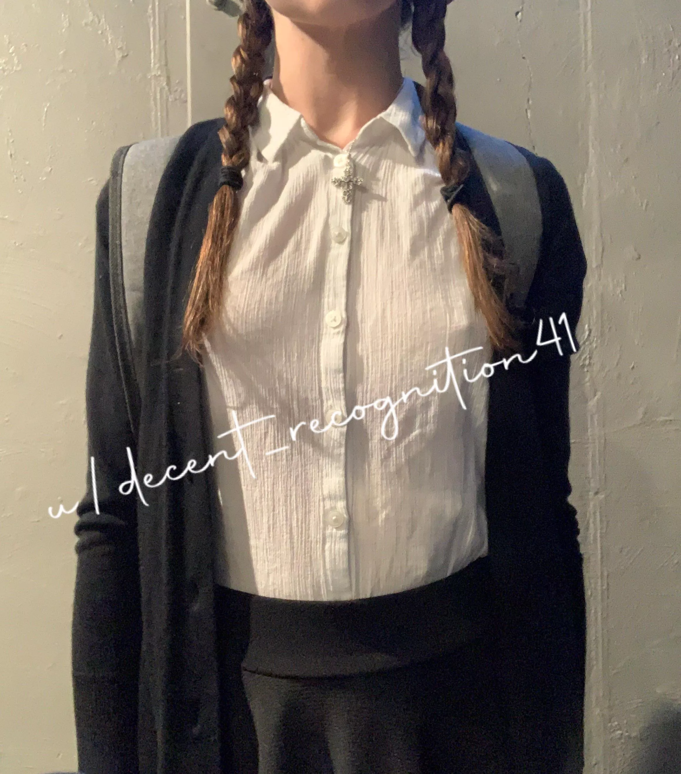 Real catholic school girl sluts don’t wear bras to class😌😌😌