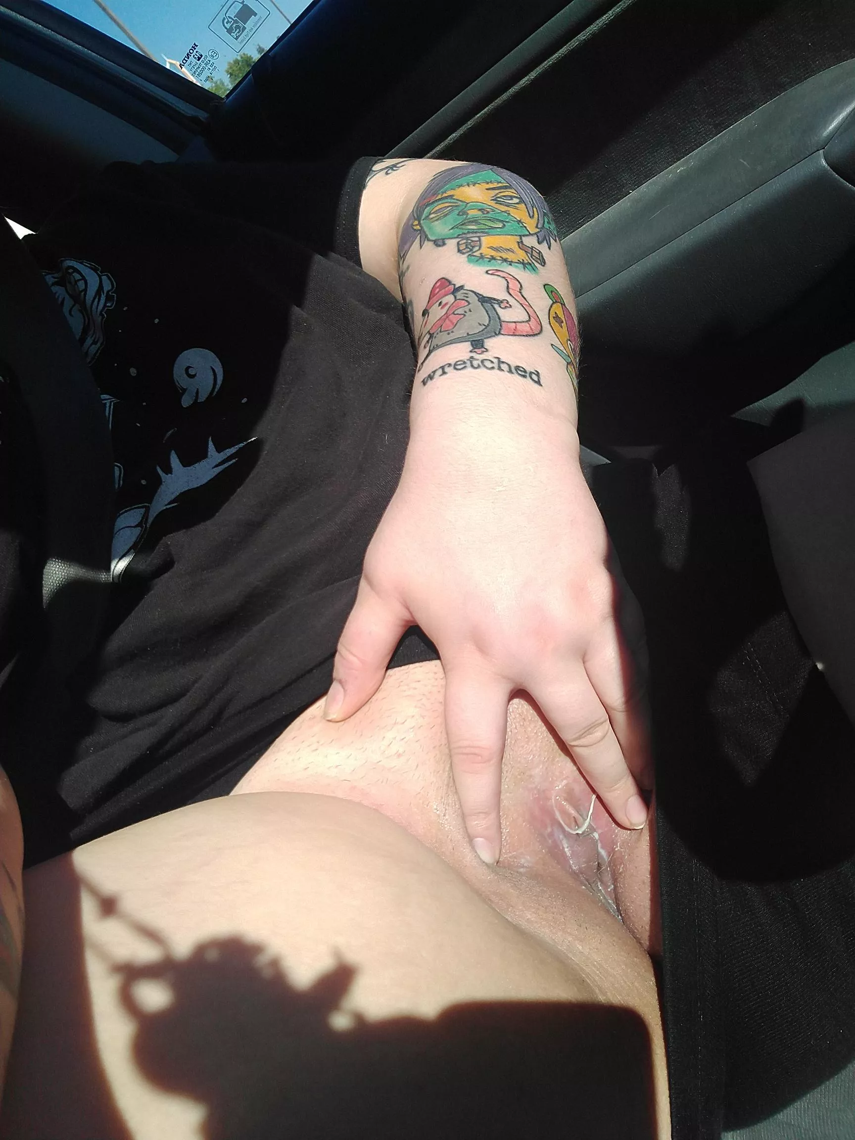 sometimes I get so horny that I just pull over to play with my pussy for a bit! [f]