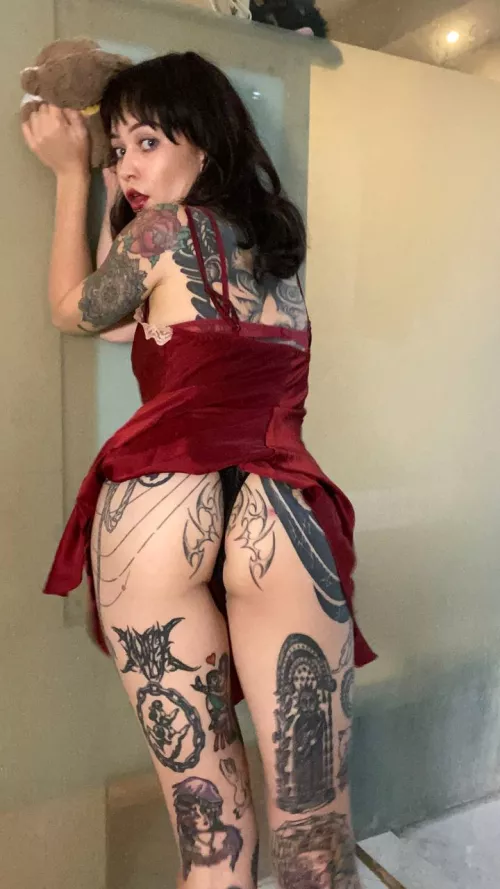 Spank me like a dirty whore😍