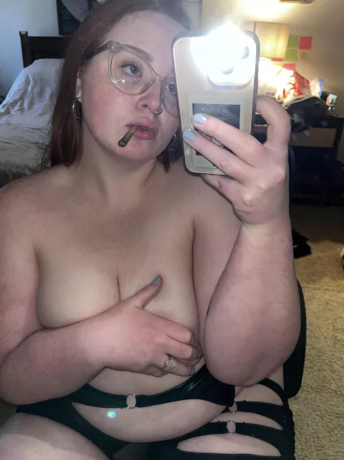 stoner pussy grips better