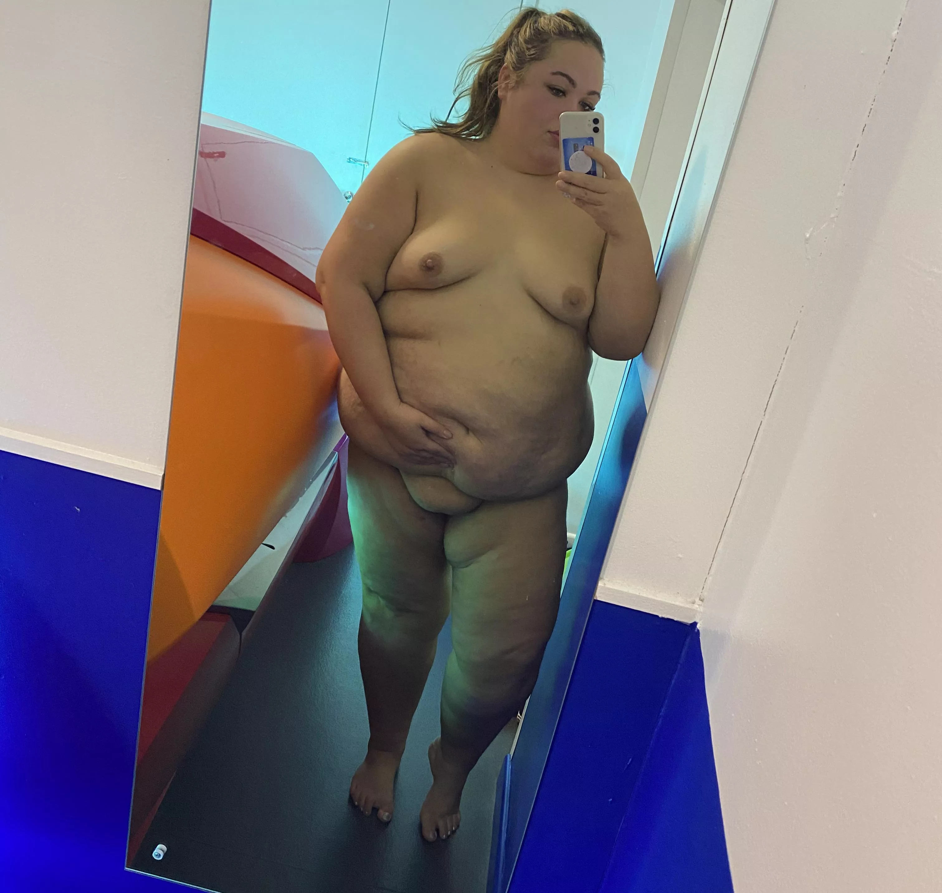 Sunbed selfie 🤪