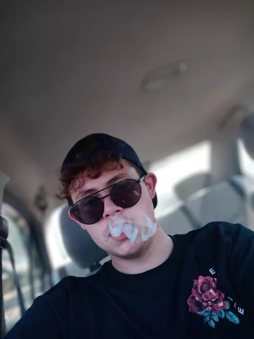 Sup Everyone, anybody wanna play DKO? I also have game pass for Xbox if Anyone has any game suggestions or wants to game together hmu I'm bored and lonely