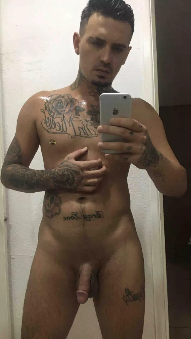 That’s fresh out of the shower glow ✨