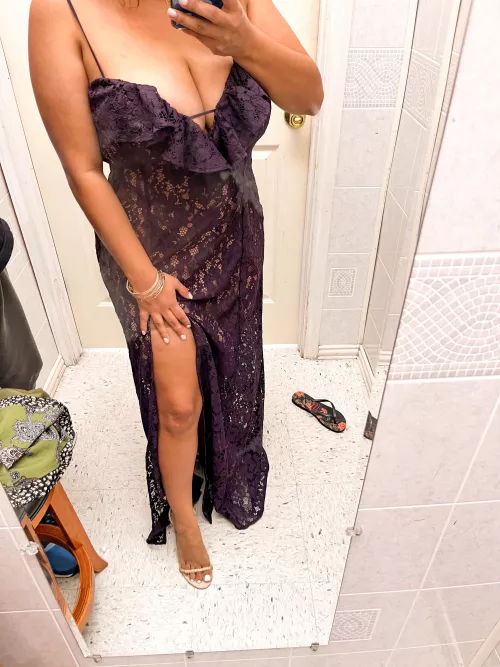 This dressing was small and snugged. Similar to my 😸