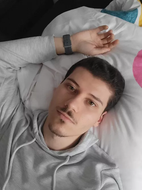 Trying to match my blanket because I wanna become one with it