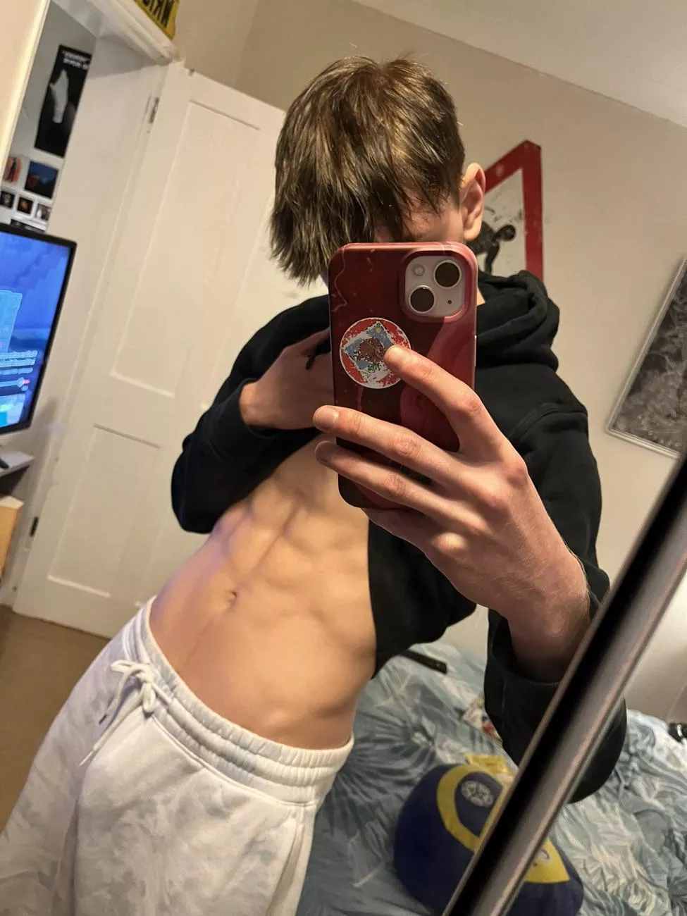 What would u do if u sore me at the gym 🥵