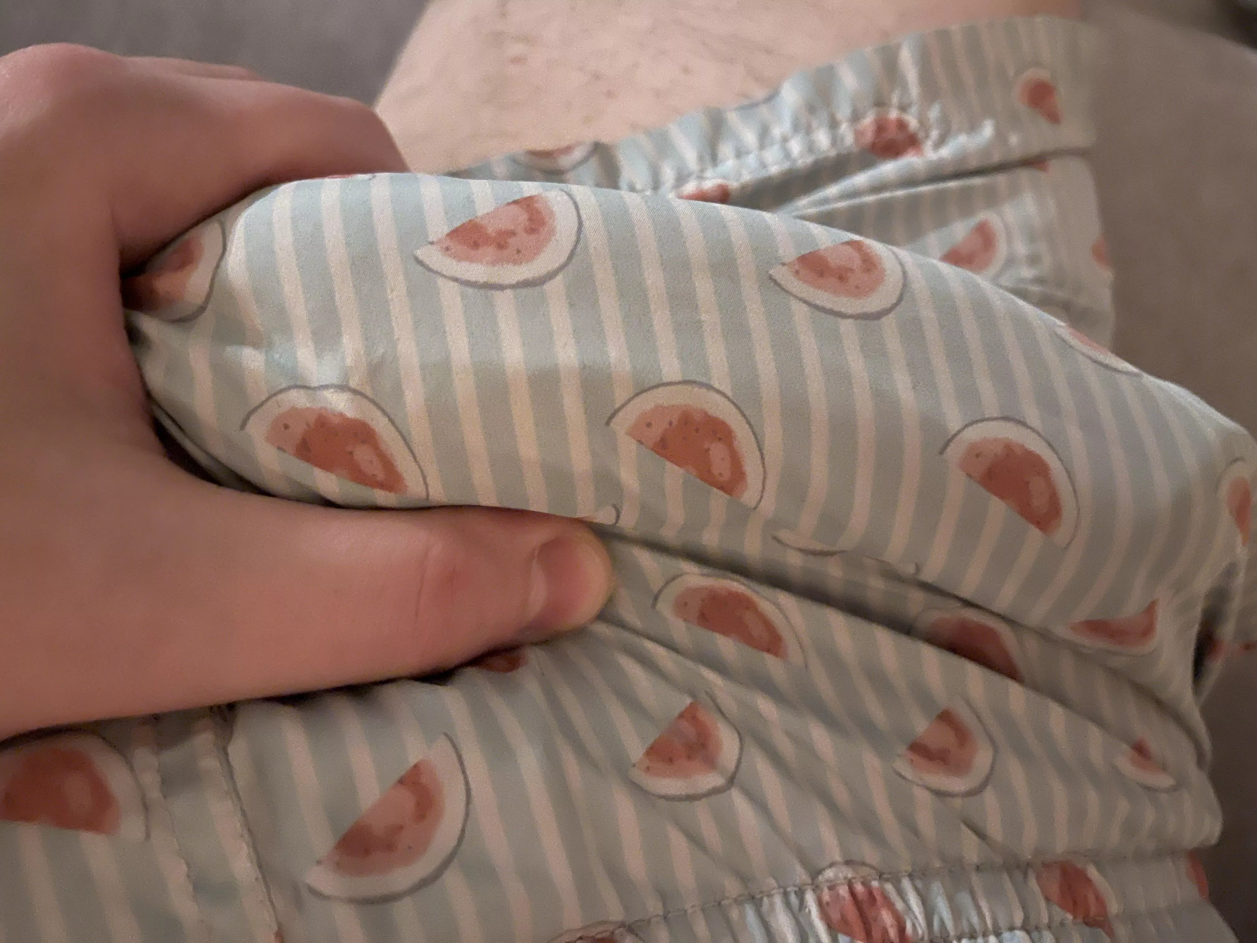 Who likes watermelons?