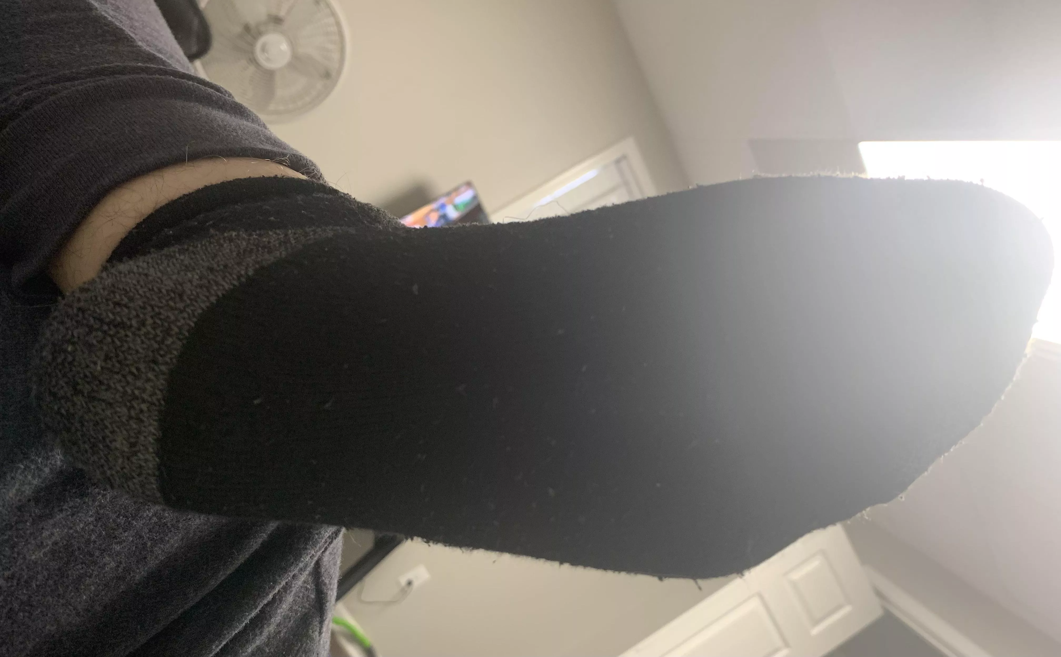 Who wants to take it off 😏