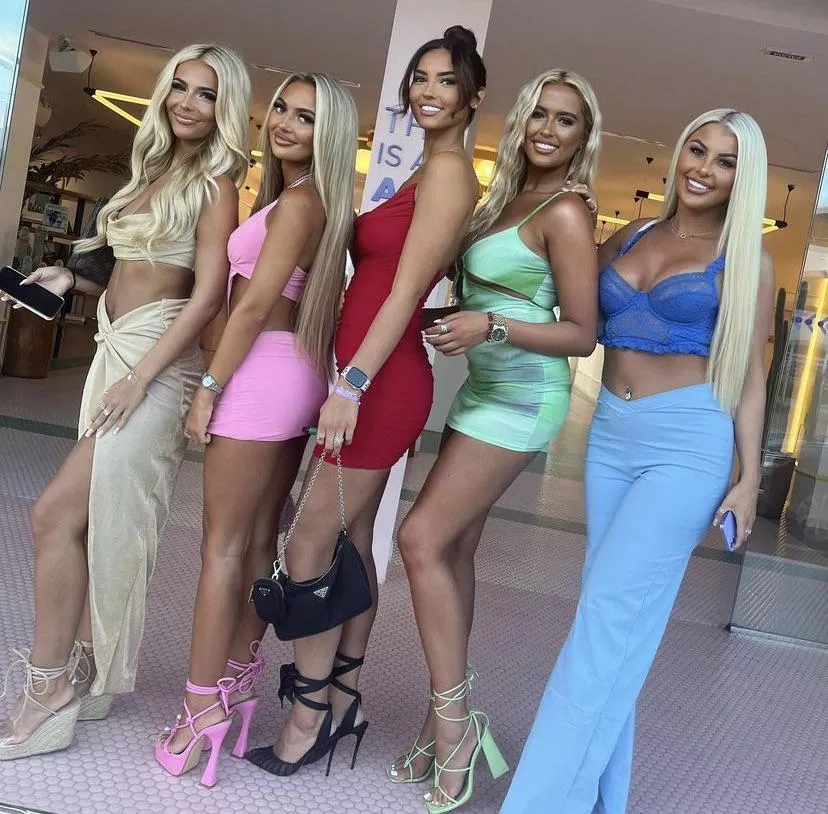 who you picking? 🤤