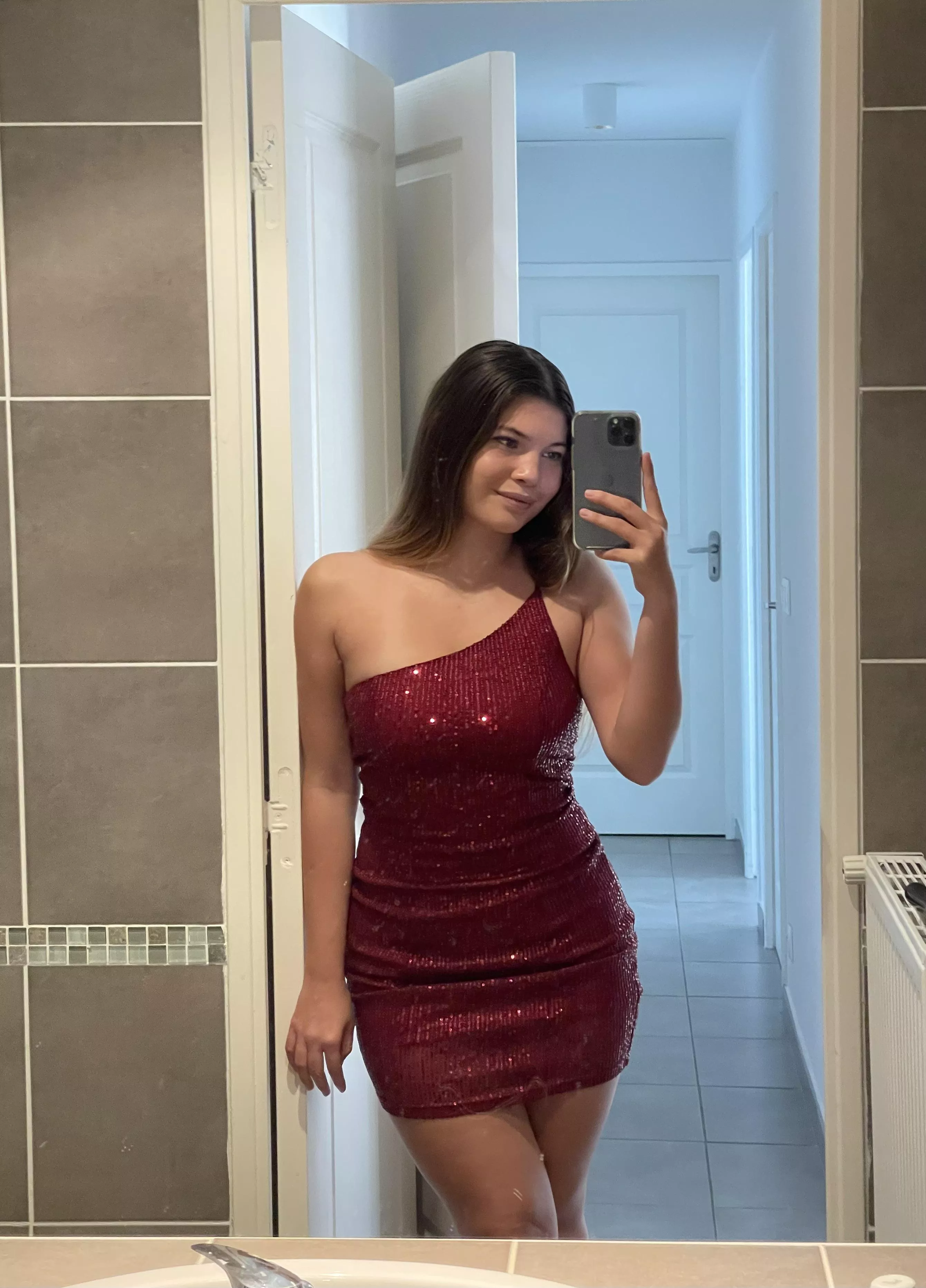 Would u take me to dinner like this?