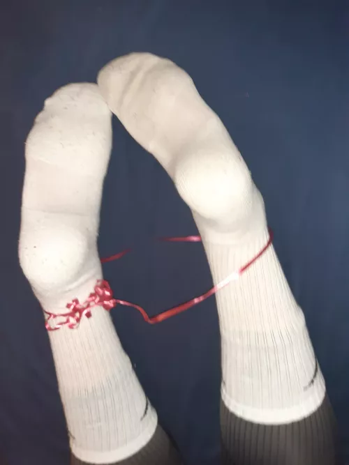 Your Birthday Gift. Nike Crew (F)