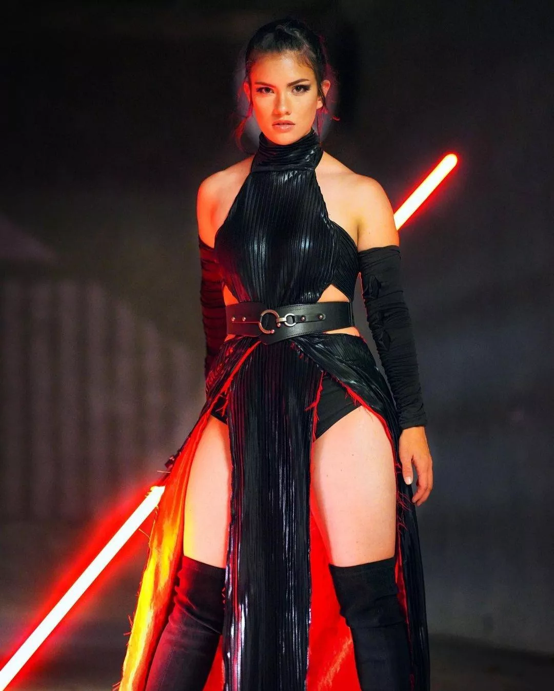 Zoogirlq as Dark Rey (SW)