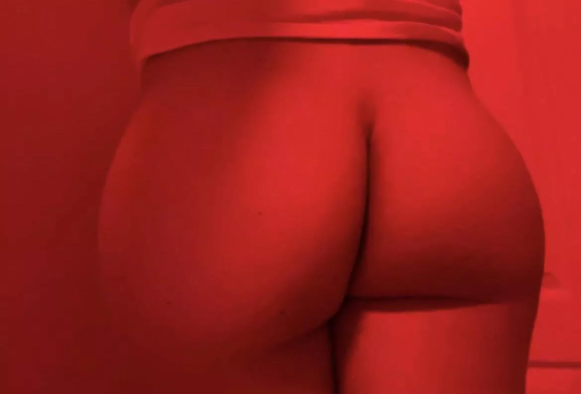 19 bottom can I make you cum? @xoxococo18