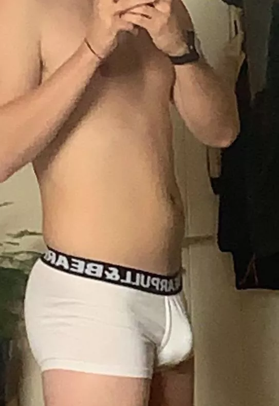 19uk uni student, message for snap with age and turn ons