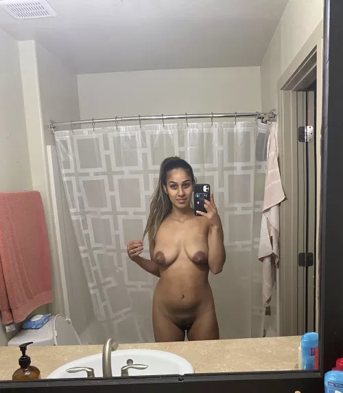 24 y/o milf wife. DM sample to trade