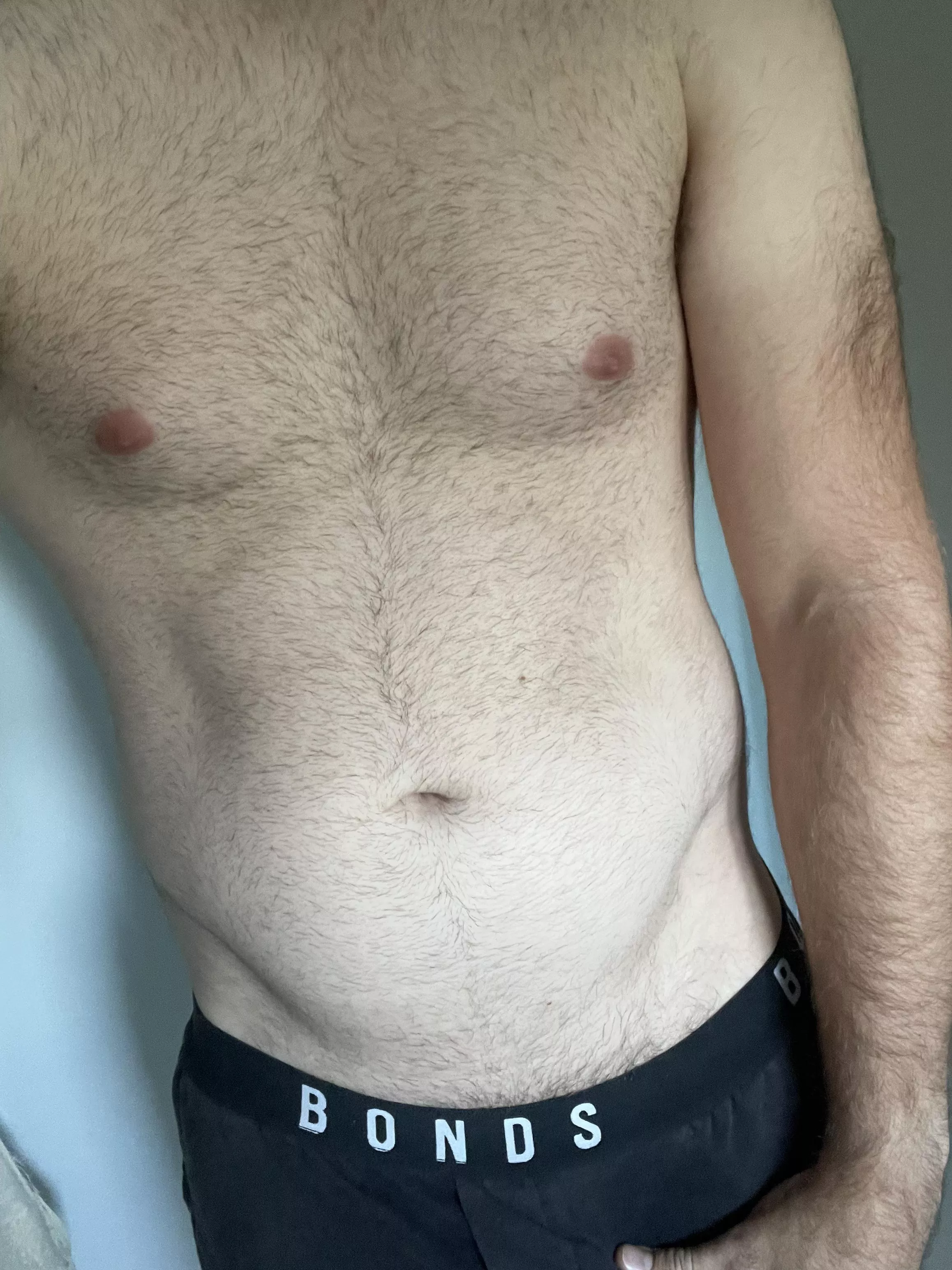 26 hung Aussie looking for hot guys to chat with. Must send face and verbal is a + sc: adien2363