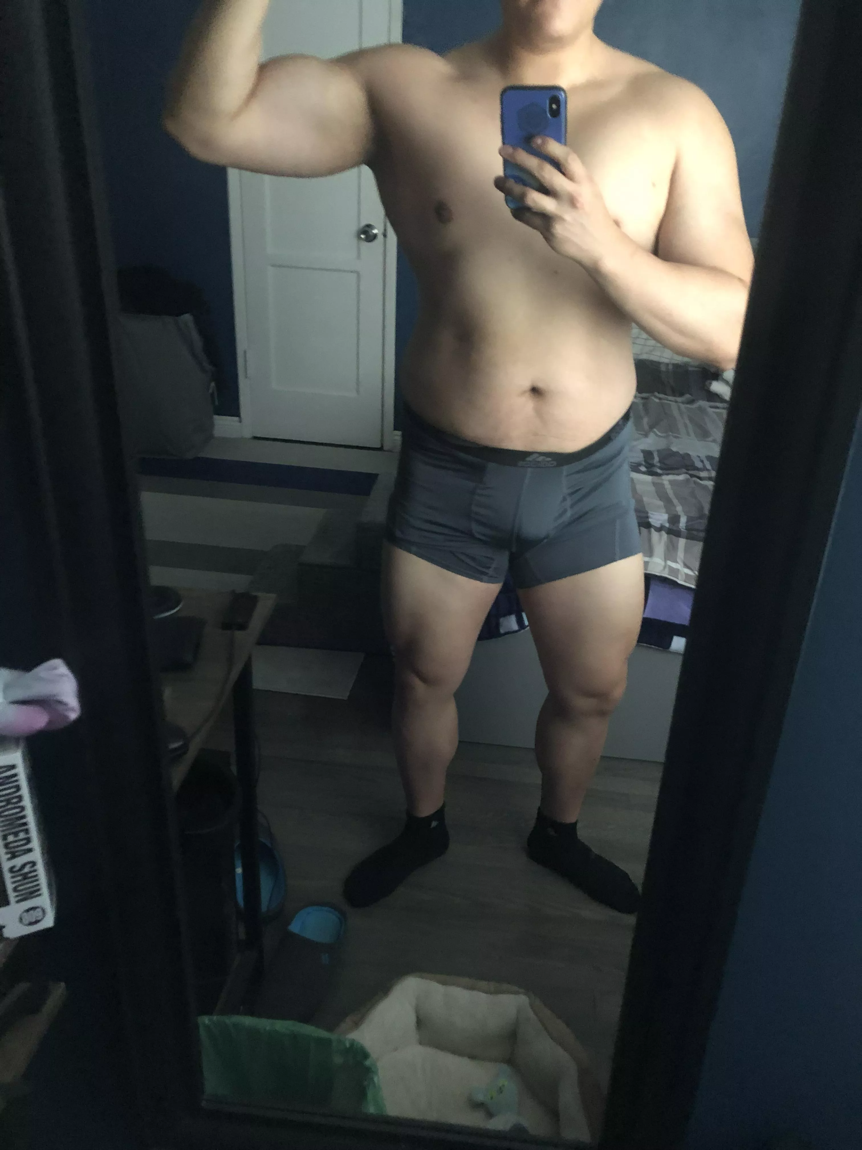 28 year old bi Latino. HMU scg217888