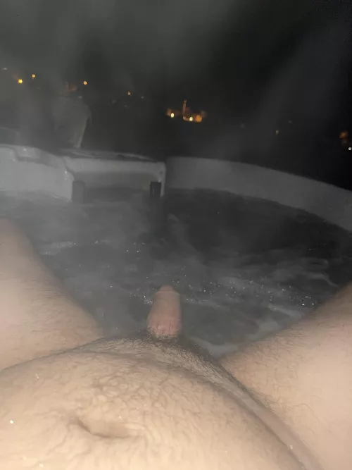 Alone in a hot tub <3