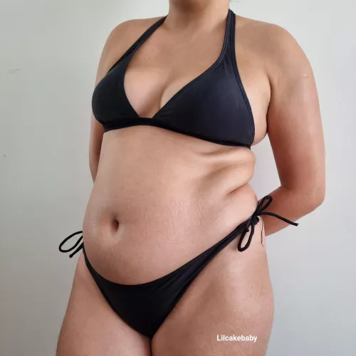 Can you feed me icecream on the beach?