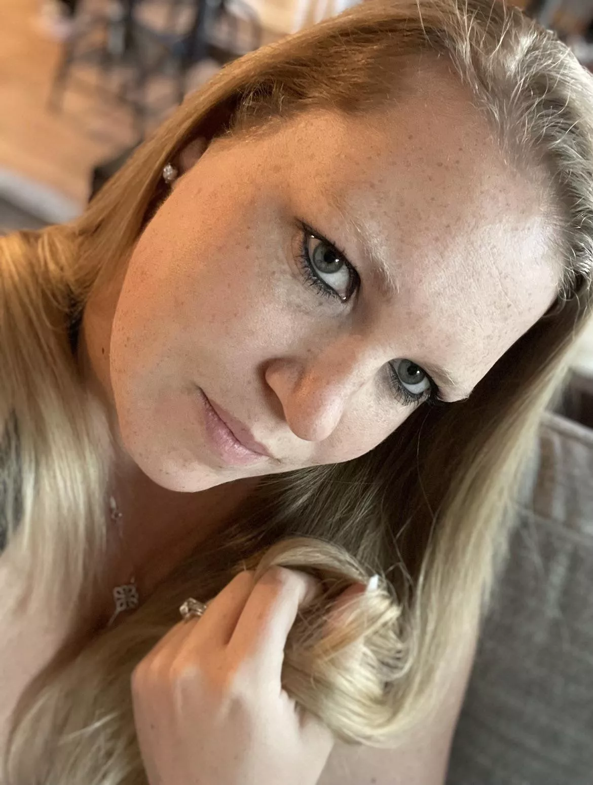 Can you stay and help me?