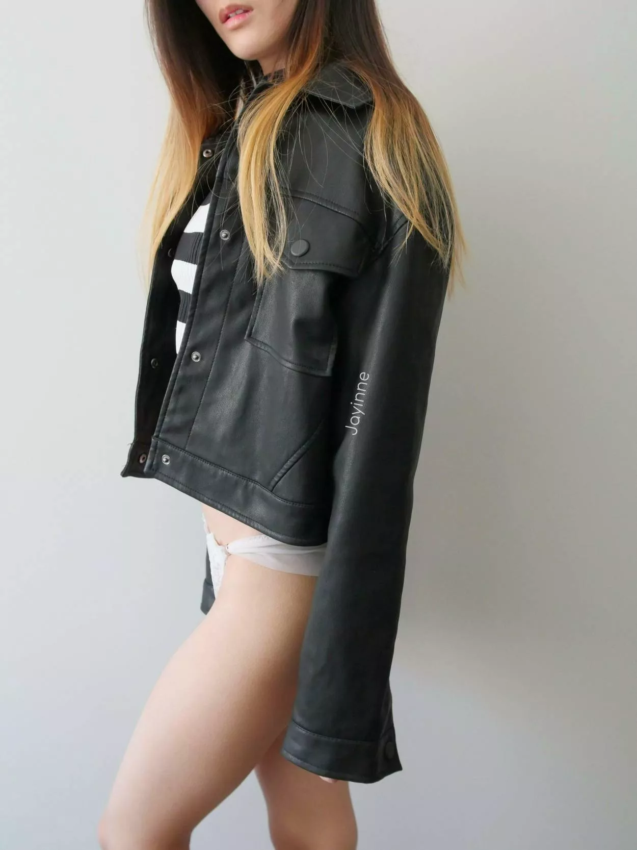 Can't even fill out my jacket 🙈