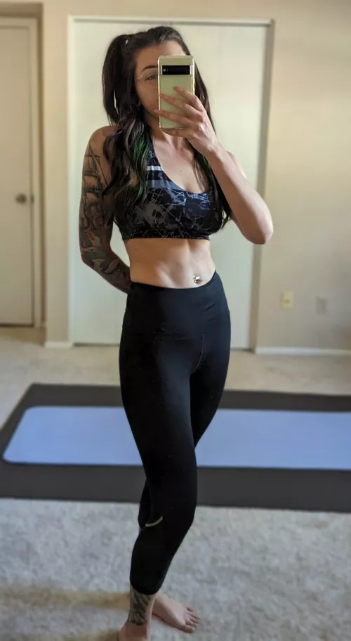 Could you fit your hands around my waist?